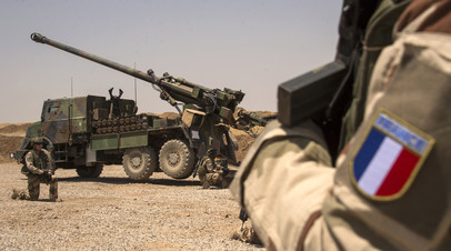 Французские военные в Ираке в ходе выполнения миссии НАТО