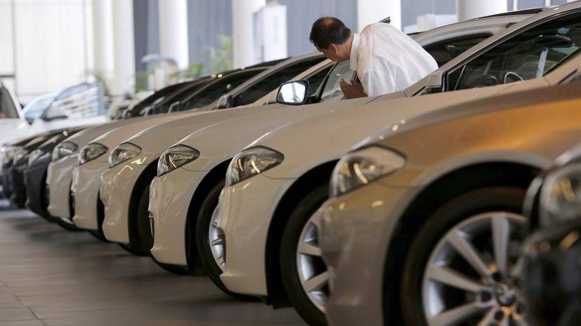 Эксперт дал советы по уходу за автомобилем в период выходных