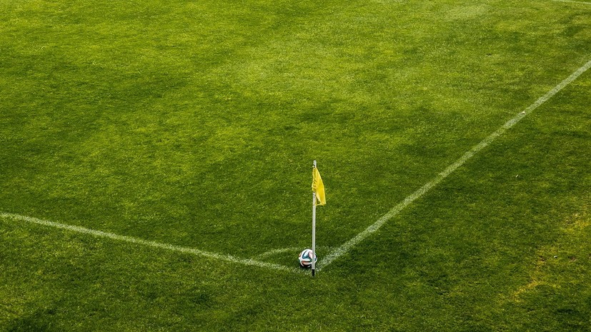 Румменигге считает, что коронавирус избавит футбол от высоких зарплат и трансферных сумм