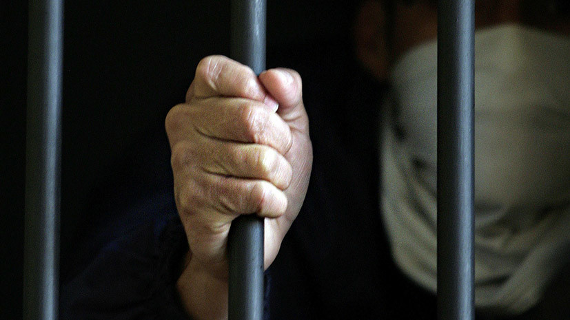 «Даже градусника нет»: как россияне содержатся в иностранных тюрьмах на фоне распространения COVID-19