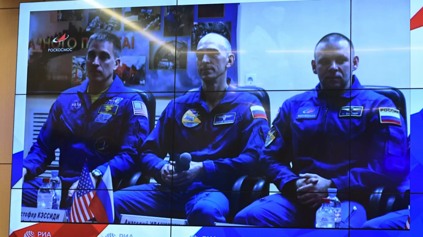 Экипаж «Союза» перед отправкой к МКС провёл 1,5 месяца на карантине