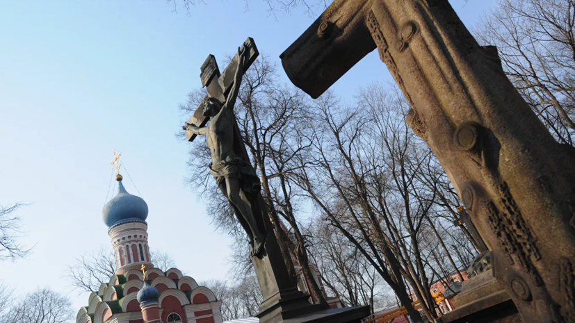 Московские кладбища временно закрыли для посещения