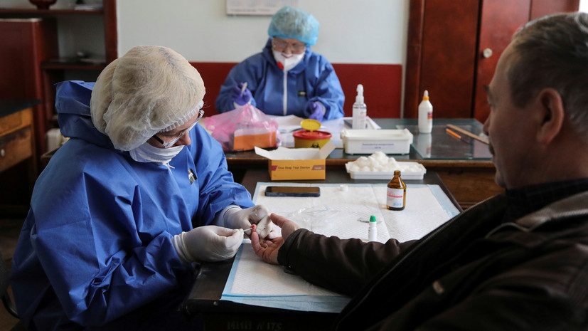 Число случаев заражения коронавирусом на Украине выросло до 2203