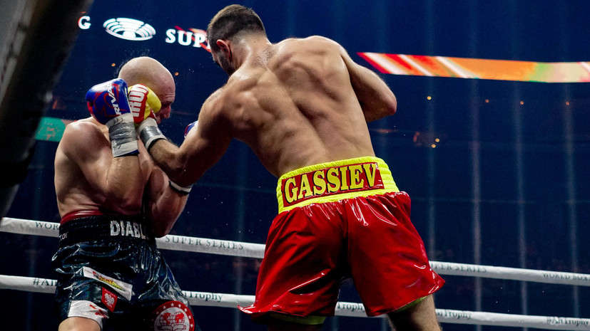 Чемпион WBA Бивол заявил, что относится с уважением к Гассиеву