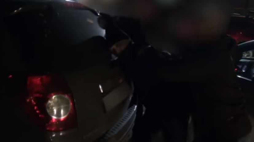 Опубликовано видео задержания и. о. замглавы Хакасии