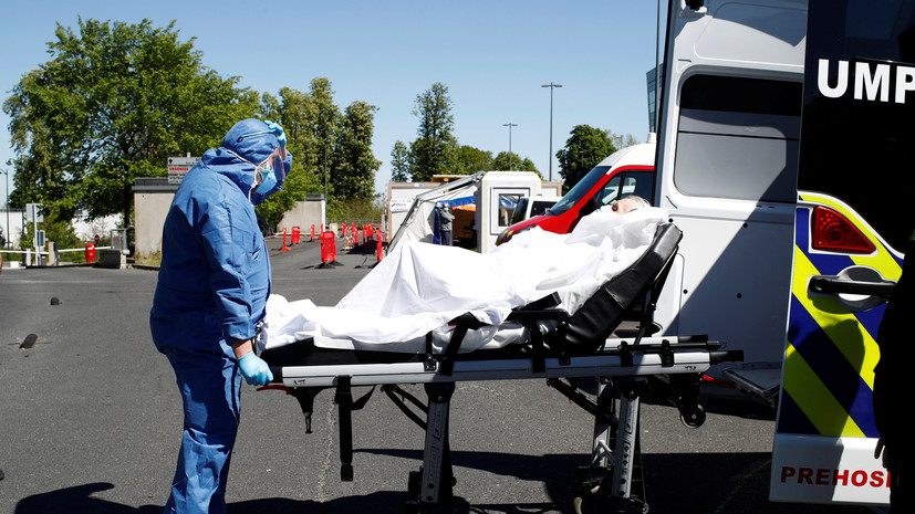 Число жертв коронавируса во Франции превысило 19 тысяч