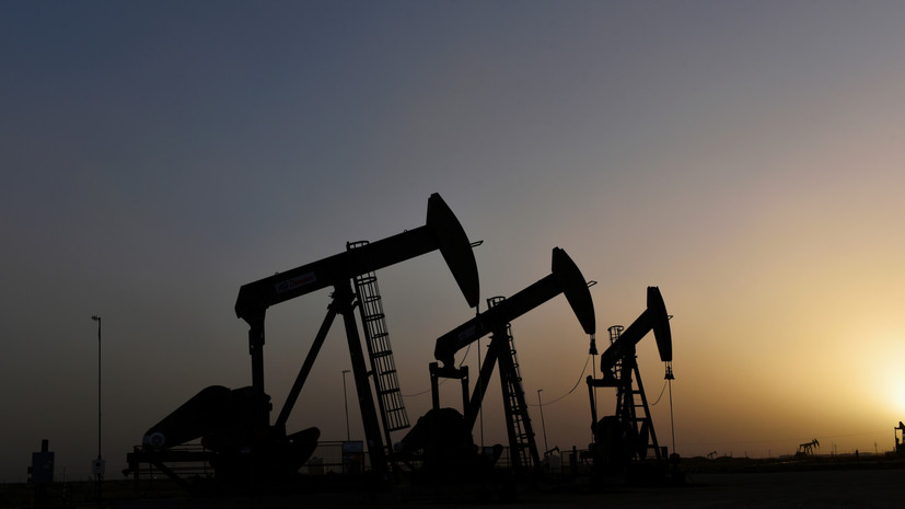 Цена на нефть марки Brent упала более чем на 10%