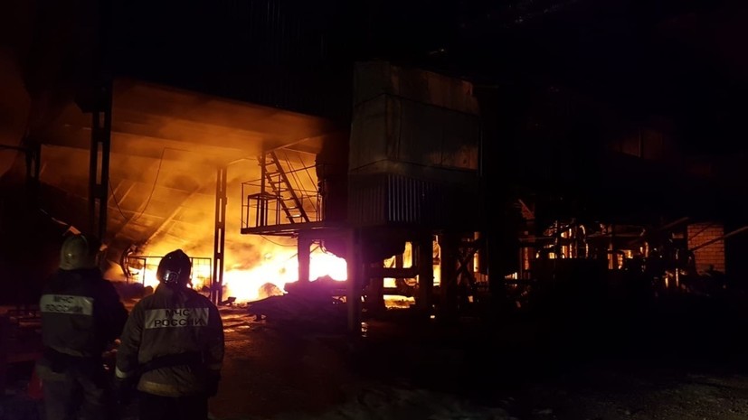 В Туле ликвидировали пожар на заводе