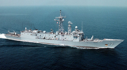 Ракетный фрегат USS Jarrett (FFG 33) ВМС США в Персидском заливе