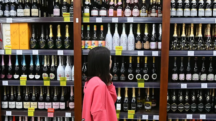 За период самоизоляции в России выросло потребление алкоголя