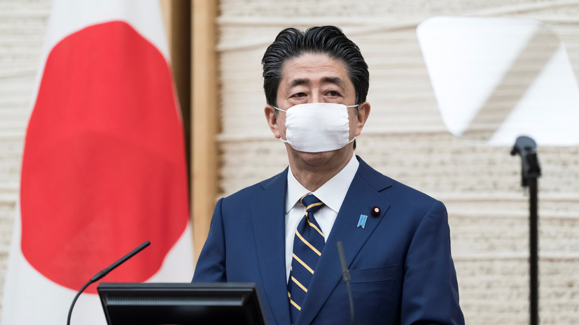 Абэ утвердил продление режима ЧС в Японии до 31 мая