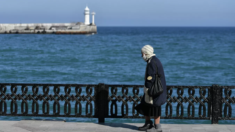 В Крыму рассматривают вопрос введения масочного режима с 12 мая