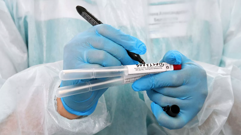 Врач рассказал о порядке лечения пациентов с COVID-19