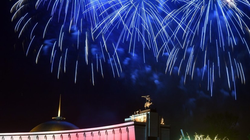 Шойгу отдал приказ о салютах в честь 75-й годовщины Победы