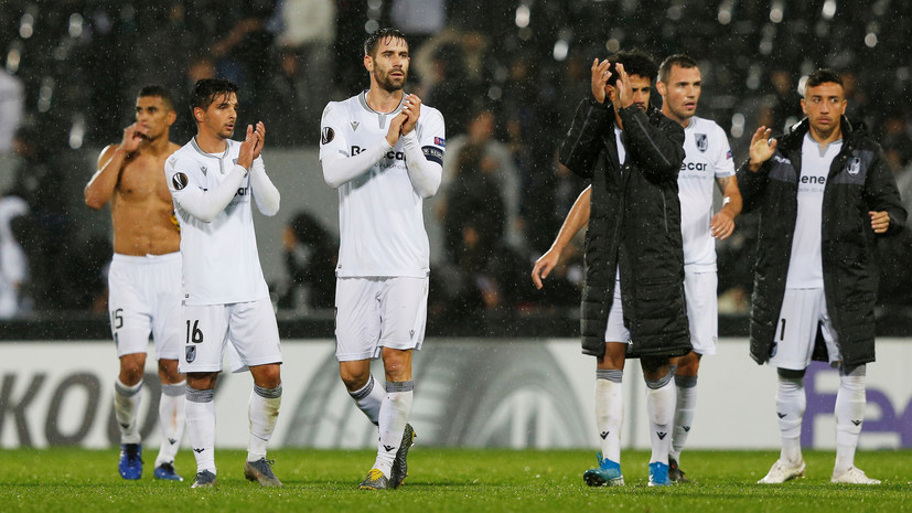 В португальском клубе выявили трёх инфицированных коронавирусом футболистов