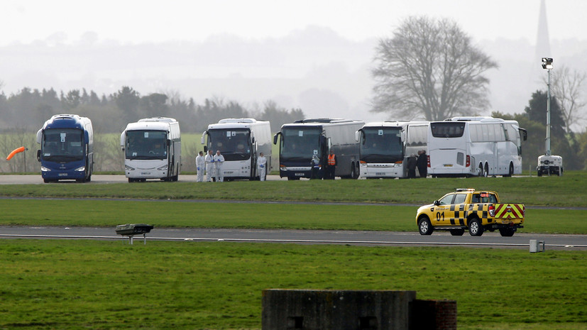 Британия введёт двухнедельный карантин для всех прибывающих в страну