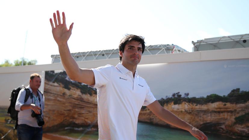 Ferrari объявила о переходе пилота Сайнса из McLaren