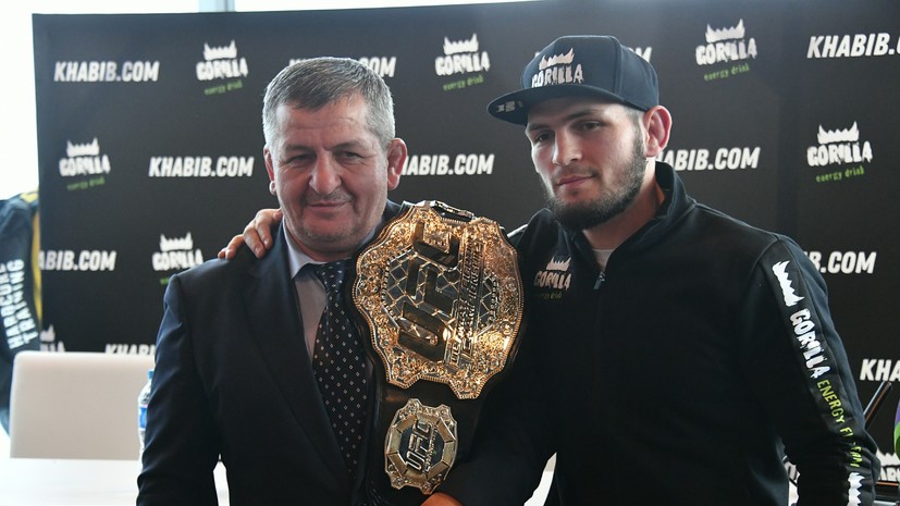 Уайт: Нурмагомедов переносит болезнь отца как настоящий мужик