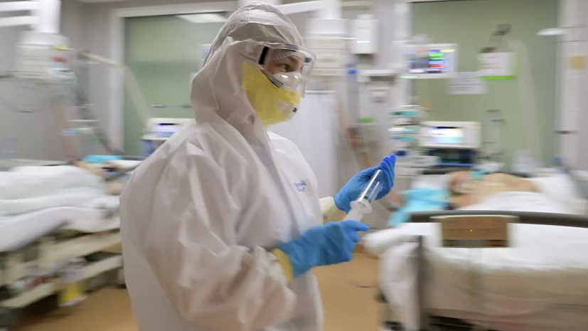 Директор НМИЦ онкологии имени Петрова рассказал о работе по борьбе с COVID-19