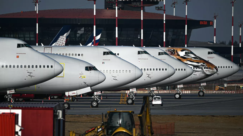 В Минтрансе выразили надежду на открытие международных авиарейсов летом