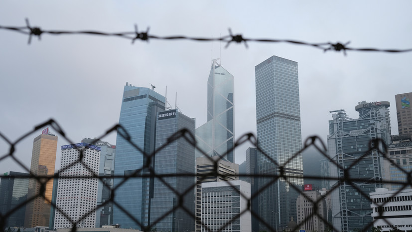 Китай призвал другие страны не вмешиваться в дела Гонконга