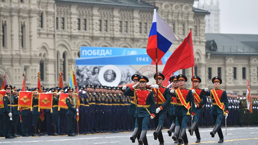 Белорусских военных пригласили принять участие в параде в Москве