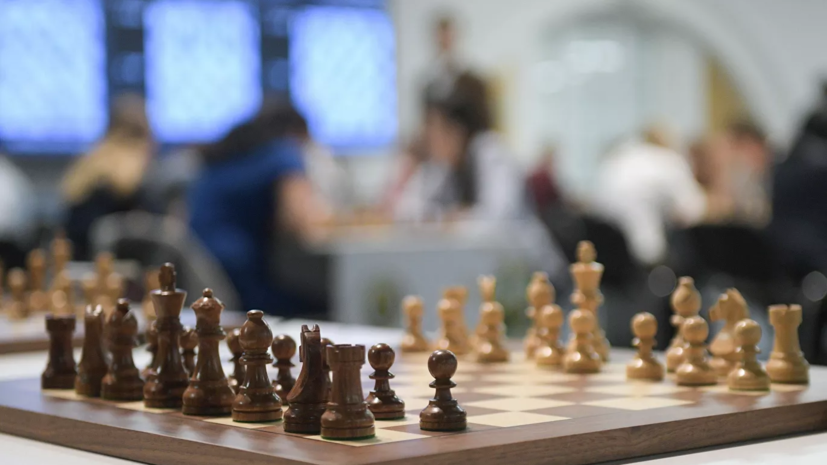 Дубов обыграл Накамуру, став победителем шахматного онлайн-турнира