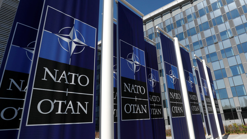 Антонов: страны НАТО будут делиться с США данными о полётах над Россией