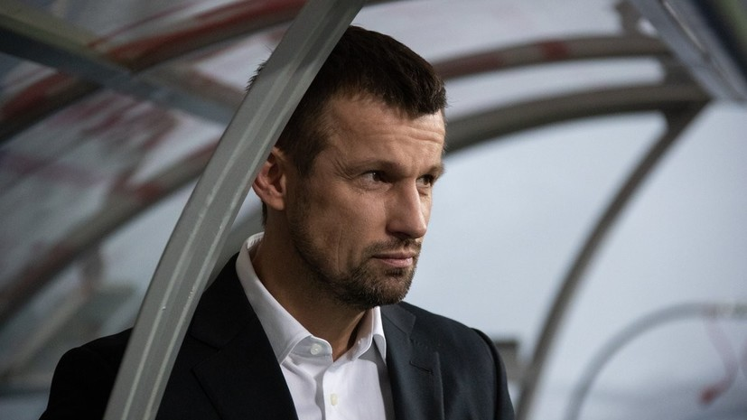 Семак высказался о возможном уходе Азмуна из «Зенита»