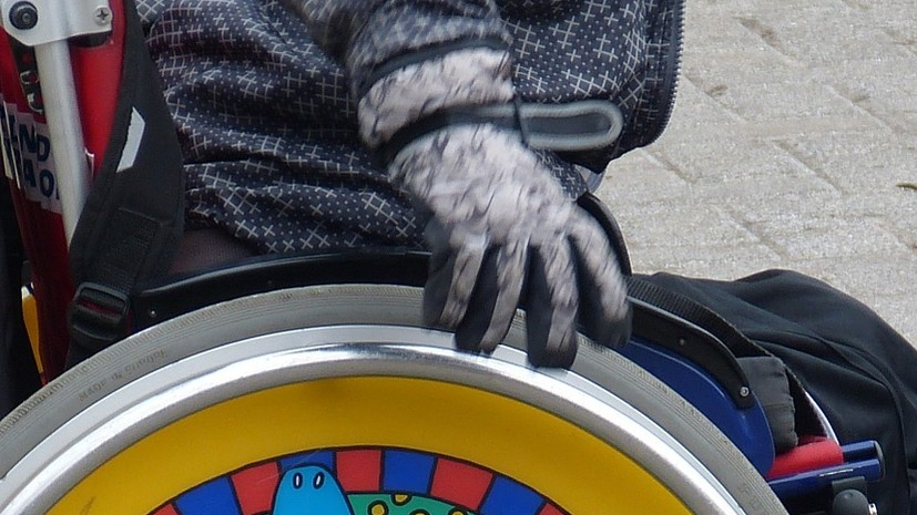 В Казани проверяют сообщения об отказе управляющей компании поставить пандус для инвалида