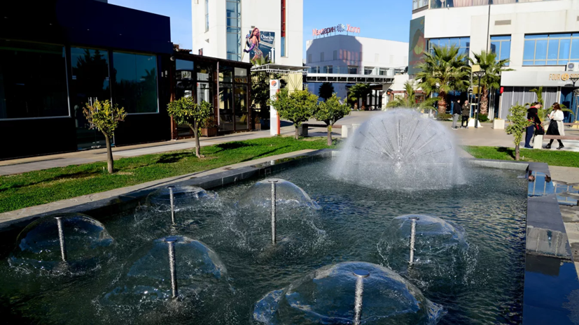 В Сочи прокомментировали открытие торговых центров