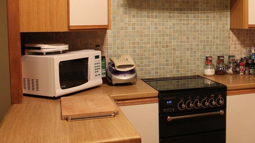 Эксперт оценил вред от использования микроволновых печей