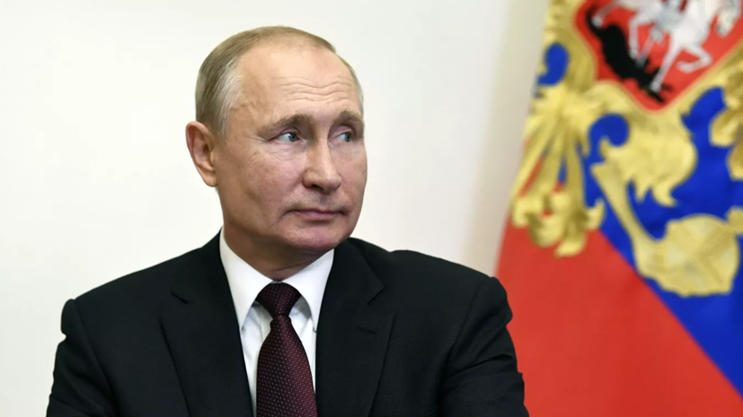 Путин пообещал отметить медиков госнаградами за борьбу с коронавирусом