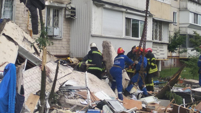 Число погибших при взрыве в доме в Киеве возросло до трёх