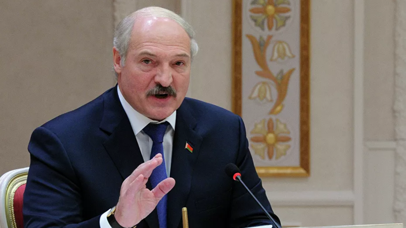 Лукашенко после парада в Москве сразу вылетел в Минск