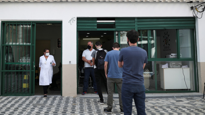 В Бразилии за сутки выявлено более 42 тысяч случаев коронавируса