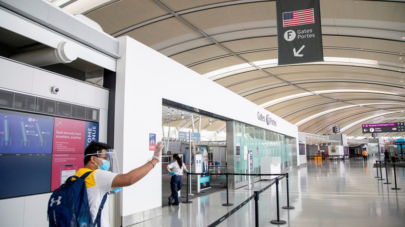 Госдеп США возобновляет выдачу паспортов для выезда за границу
