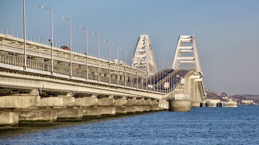 Первые грузовые поезда пройдут по Крымскому мосту 30 июня
