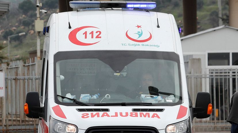 Более 40 человек пострадали в ДТП с микроавтобусом в Турции