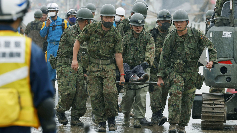 Не менее 16 человек погибли в результате наводнений в Японии