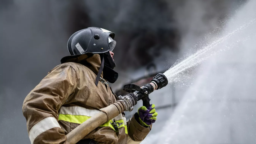 Источник: пожар произошёл на заводе в Подмосковье
