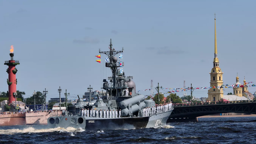 Путин приедет на парад ВМФ 26 июля в Петербург