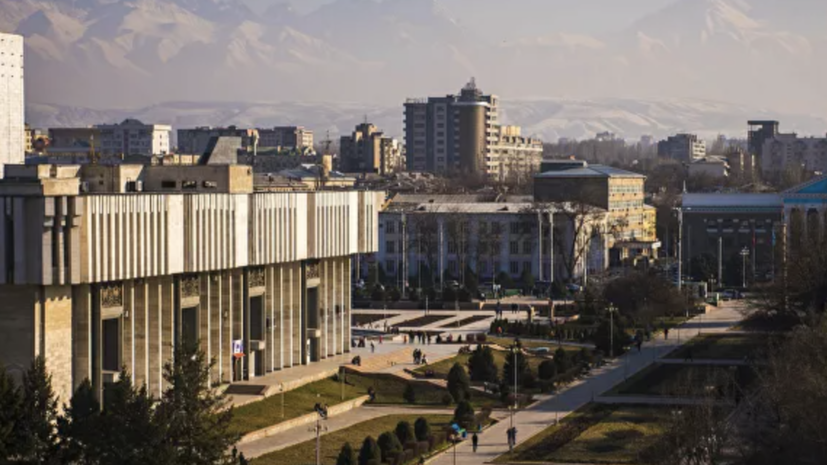 В Киргизии за сутки выявили 1108 новых случаев коронавируса