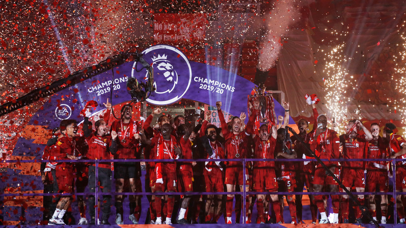 «Ливерпуль» показал празднование чемпионства в раздевалке после вручения трофея за победу в АПЛ