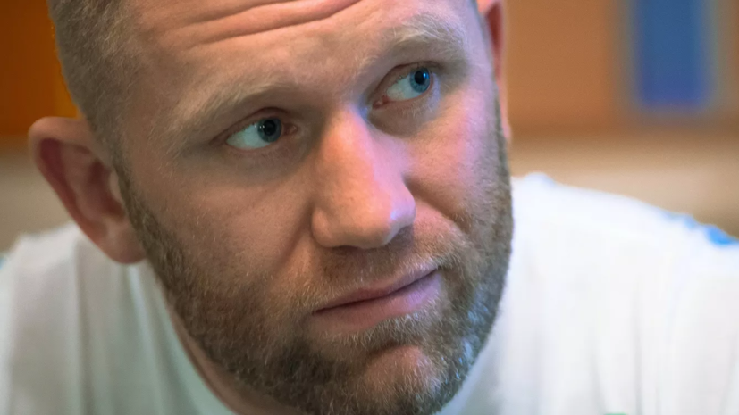 Харитонов о поражении Емельяненко: Исмаилов просто издевался над балаболом