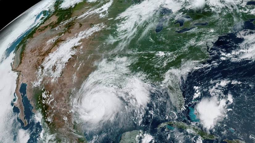 В двух штатах Мексики объявлена тревога из-за урагана «Ханна»