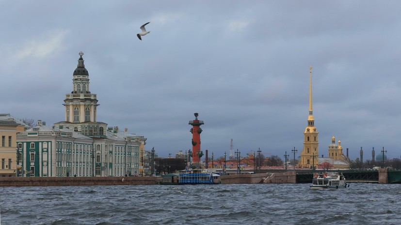 В Петербурге ожидаются дожди с грозами и туман