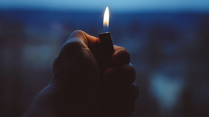 В Приморье запретят продавать зажигалки и баллоны с газом несовершеннолетним