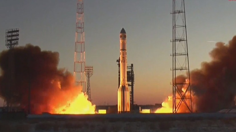 Ракета «Протон-М» со спутниками «Экспресс» стартовала с Байконура