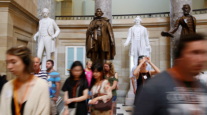 Статуи конфедератов, Капитолий